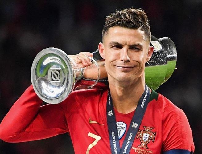 Danh bai Ha Lan, Ronaldo cung Bo Dao Nha vo dich Nations League hinh anh