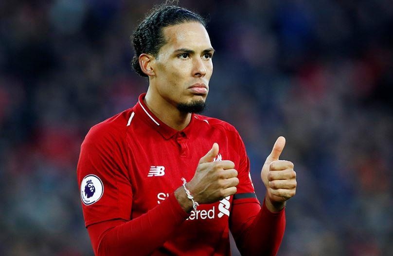 Van Dijk chi bi re bong qua nguoi mot lan trong ca mua giai hinh anh