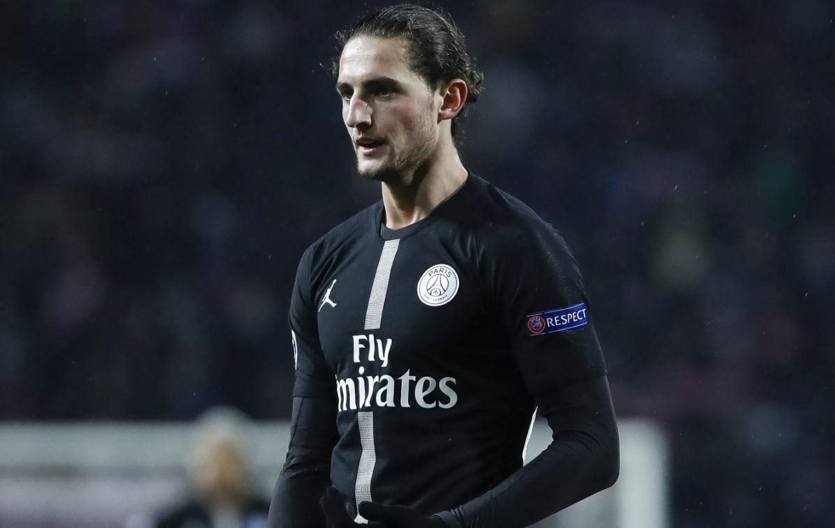 doi hinh trong mo cua Man Utd anh 6