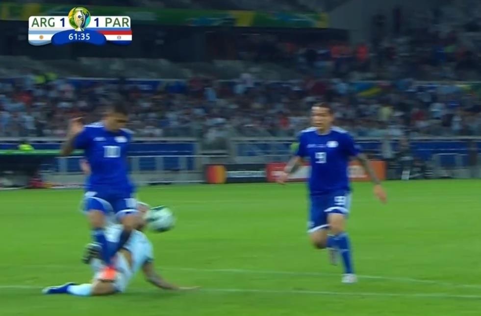 Messi ghi ban nho VAR anh 2