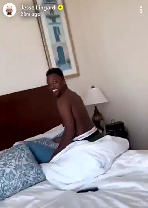 Lingard dang video phan cam anh 1