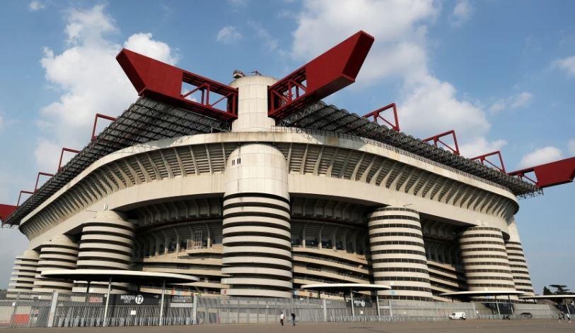 San dau huyen thoai San Siro sap bi pha bo hinh anh