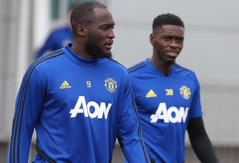 Lukaku tram ngam trong ngay hoi quan cung Man Utd hinh anh