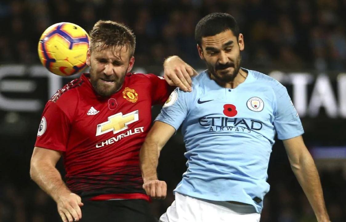 Dieu luat xuat hien lan dau tien trong lich su Premier League hinh anh