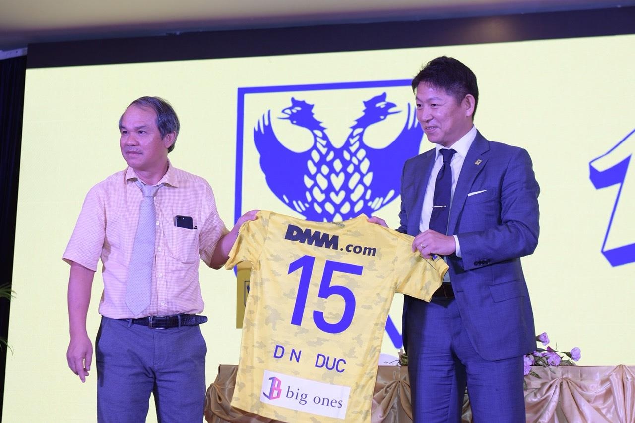 Cong Phuong sang Bi anh 2