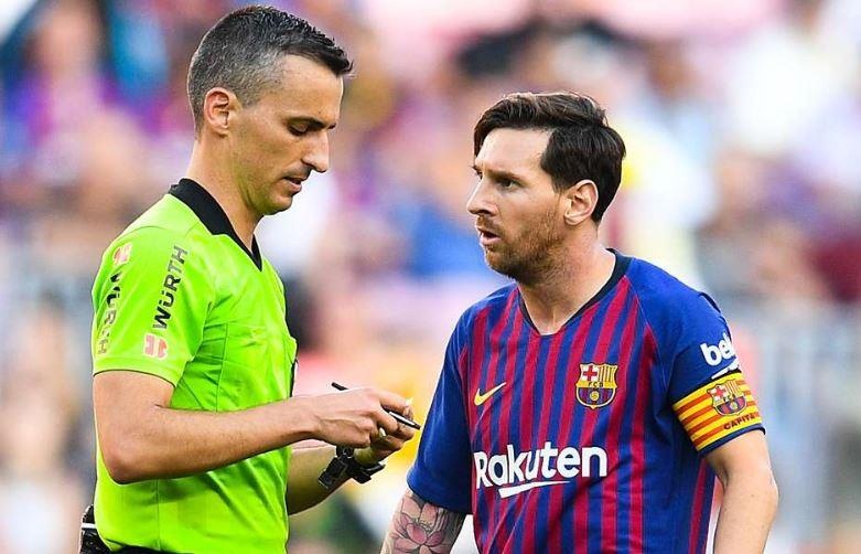 Sao Brazil to Messi thao tung trong tai o Barcelona hinh anh