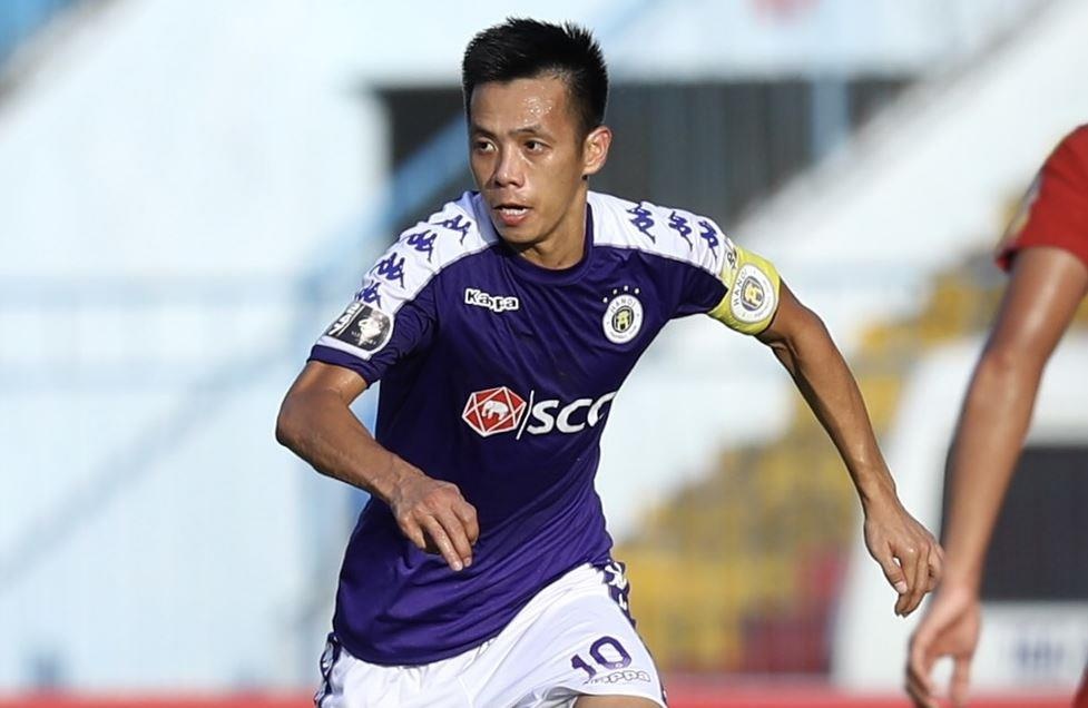 Van Quyet toa sang dua CLB Ha Noi len ngoi dau V.League hinh anh