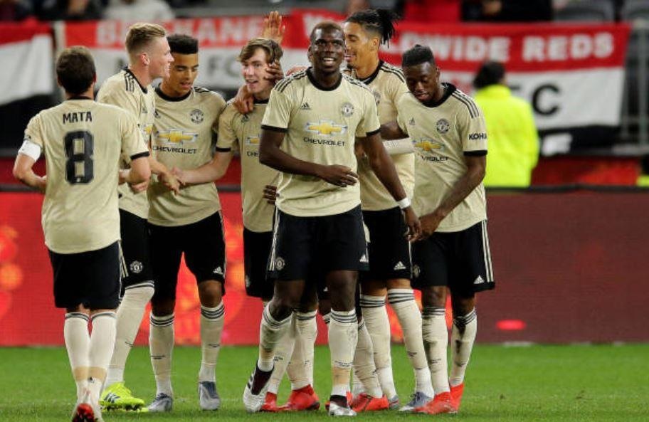 Man Utd thang Perth Glory anh 10