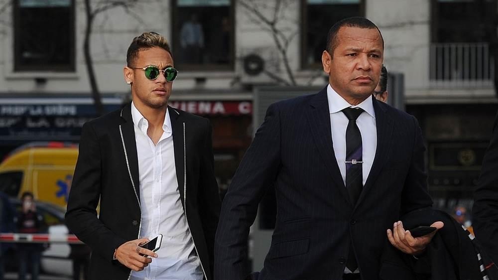 Neymar sang Juventus ảnh 1 Neymar sang Juventus anh 1