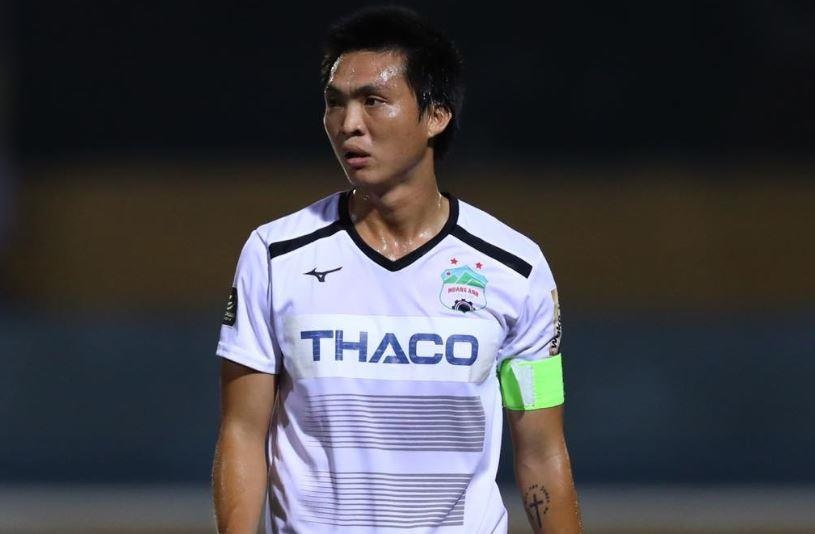 Tuan Anh lap cong giup HAGL gianh 3 diem truoc SLNA hinh anh