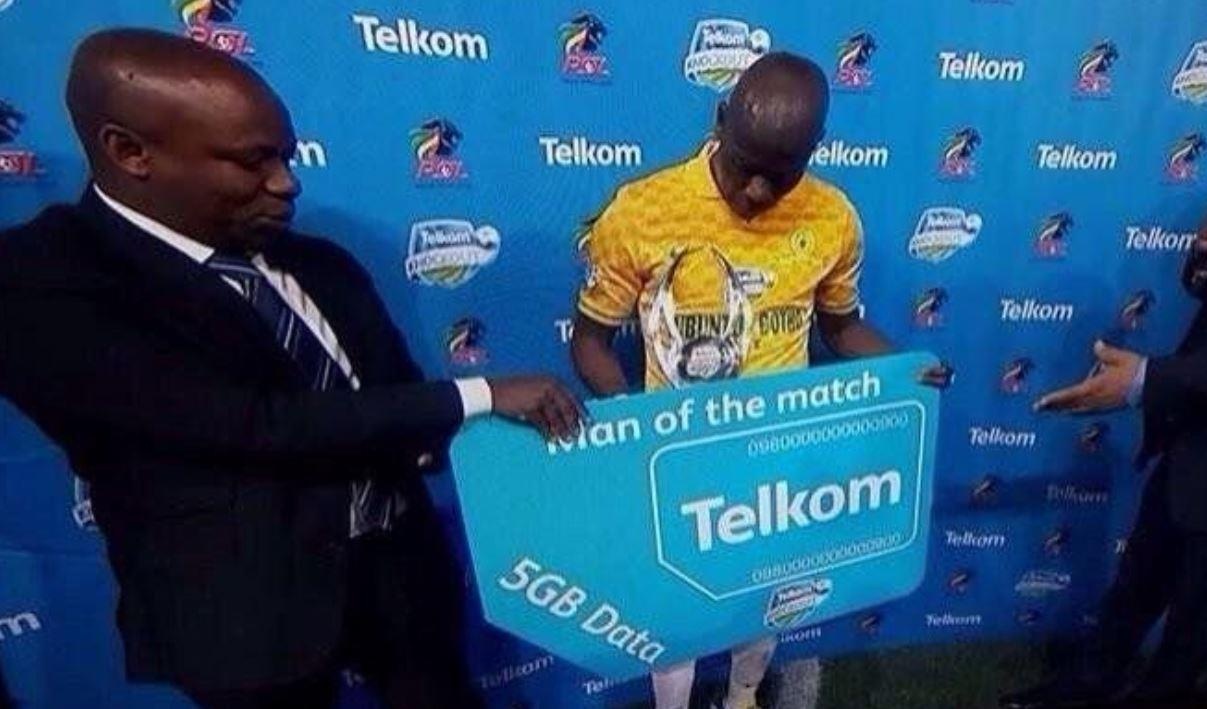 Cau thu duoc tang ga anh 2