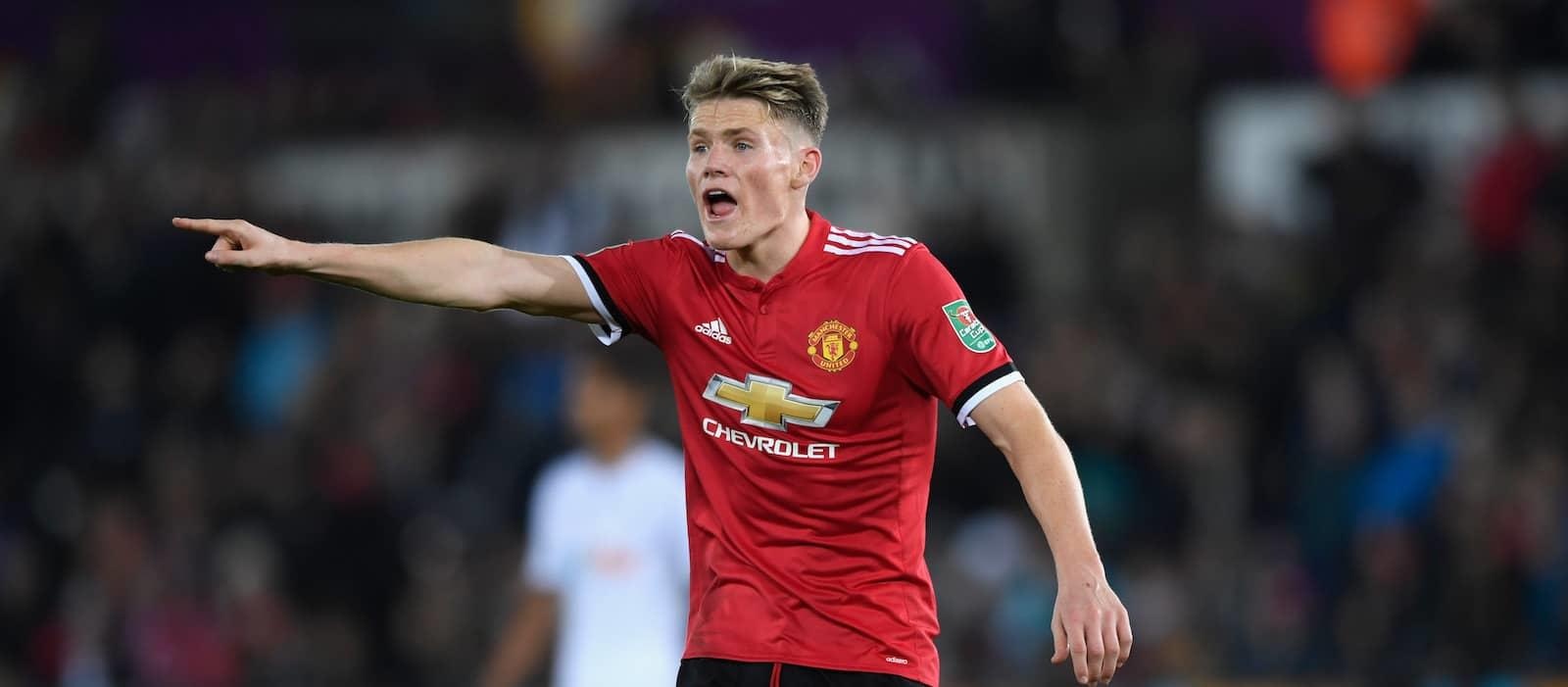 doi hinh trong mo cua MU anh 6