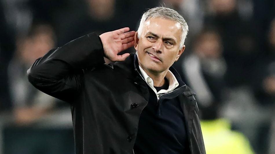 Mourinho: 'Thanh cong tai MU cua toi bi xem nhe' hinh anh