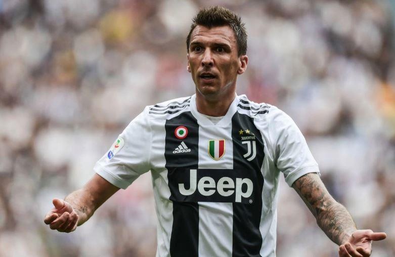 Man Utd dat thoa thuan chieu mo Mandzukic hinh anh