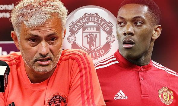 Hai ly do khien Mourinho quyet loai bo Martial mua truoc hinh anh