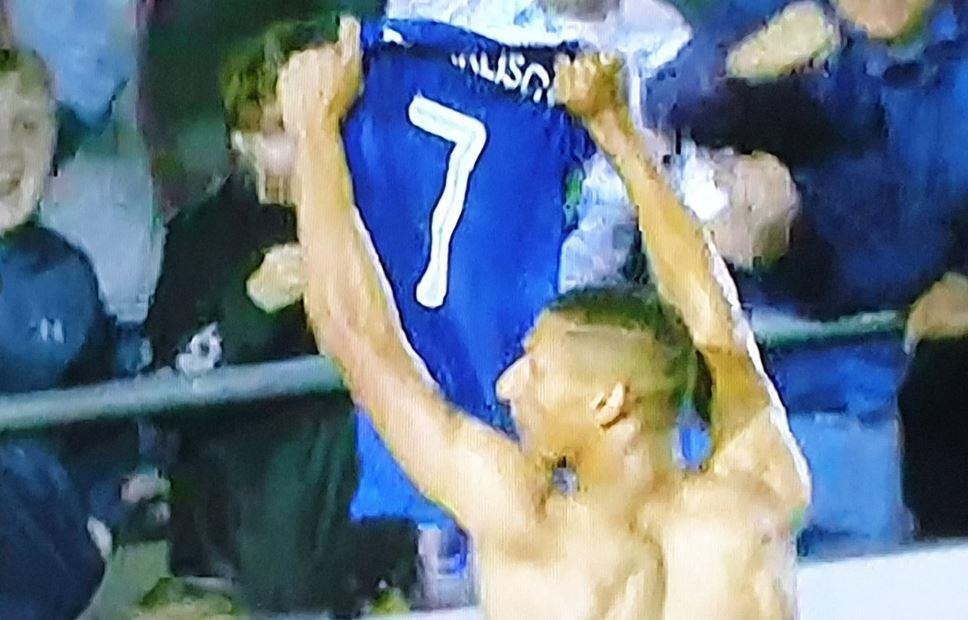 Sao Brazil bi che cuoi vi bat chuoc hong man an mung cua Messi hinh anh