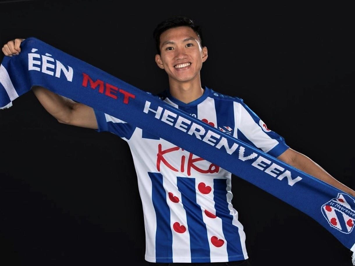 văn hậu ra mắt SC Heerenveen ảnh 1 van hau ra mat SC Heerenveen anh 1