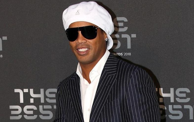 Ronaldinho chuan bi tai xuat o tuoi 39 hinh anh