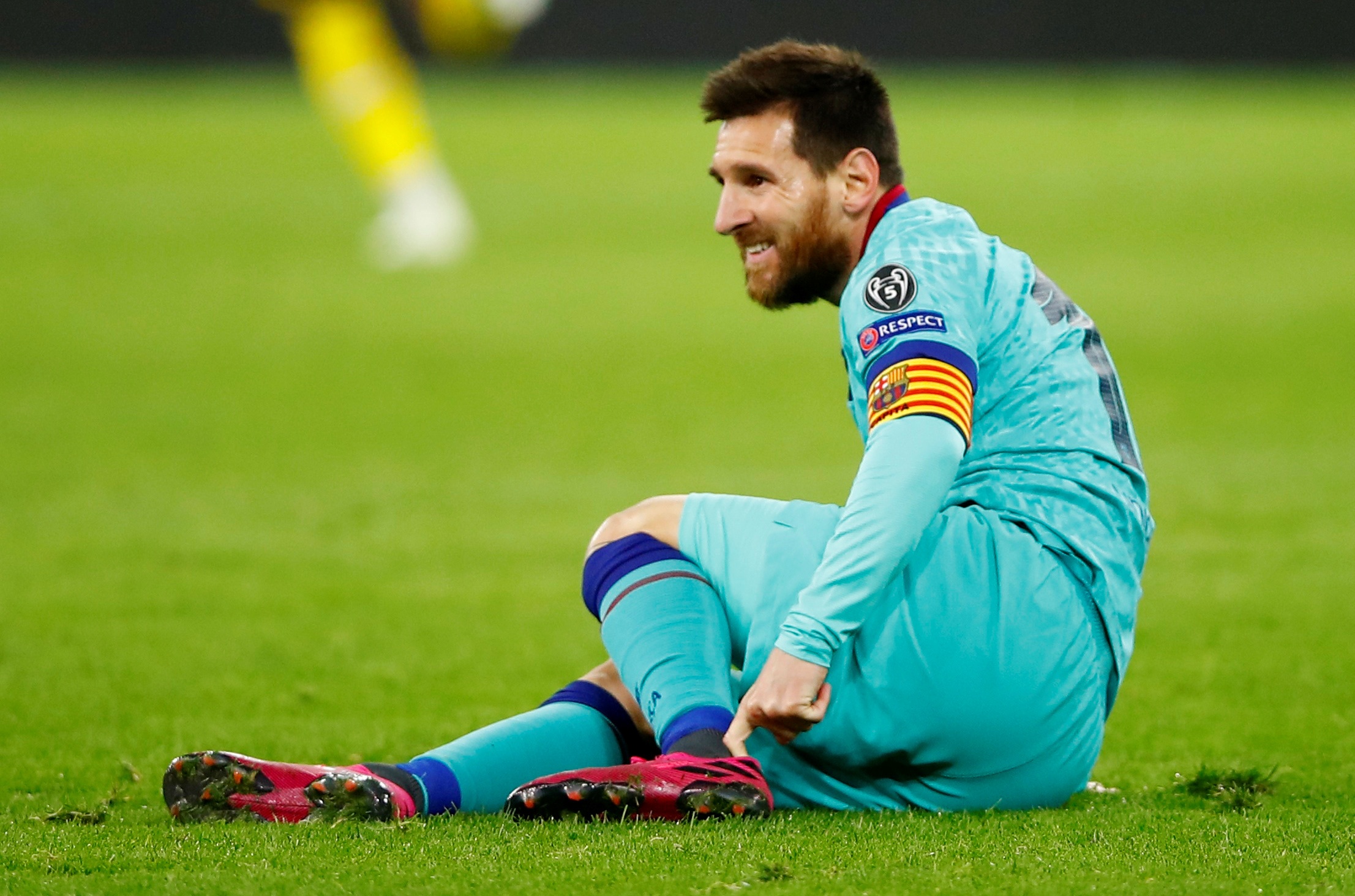 Vi sao Barca khong nen dung Messi o tran gap Inter? hinh anh