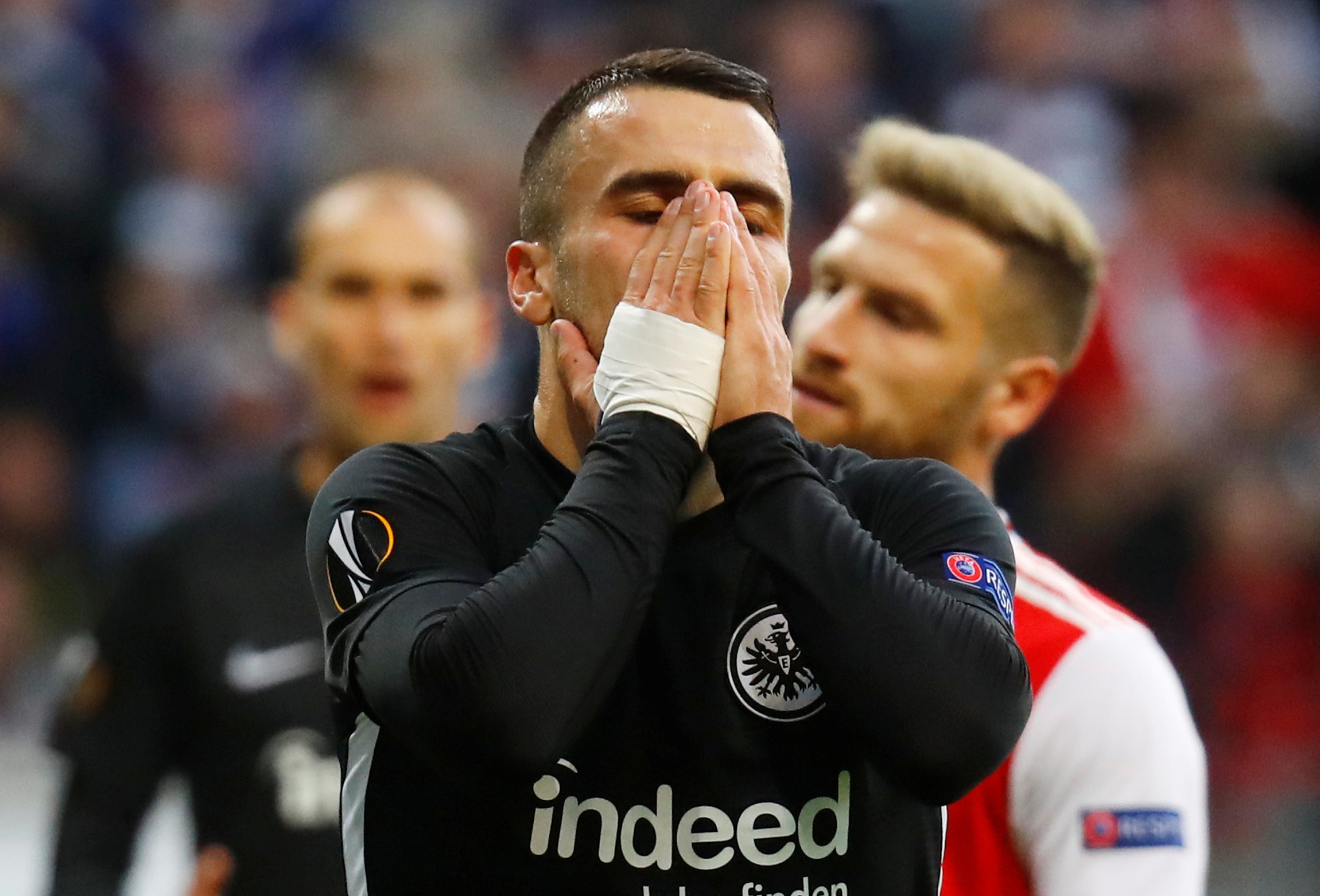 Arsenal thang Frankfurt 3-0 anh 5