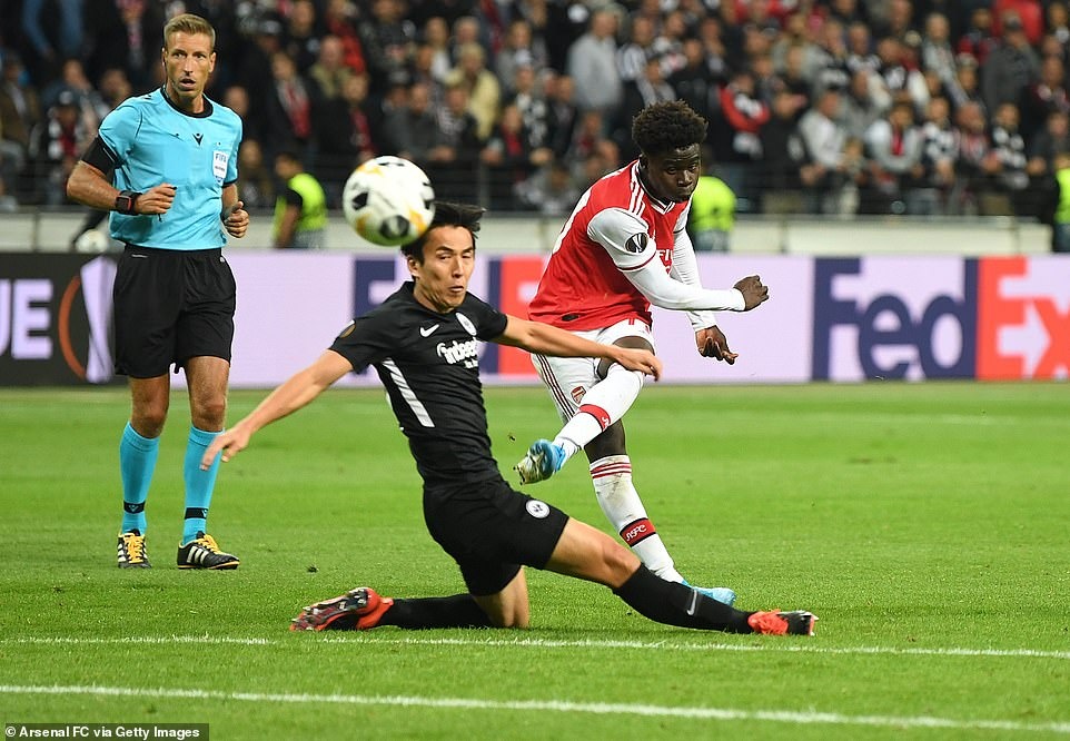 Arsenal thang Frankfurt 3-0 anh 8