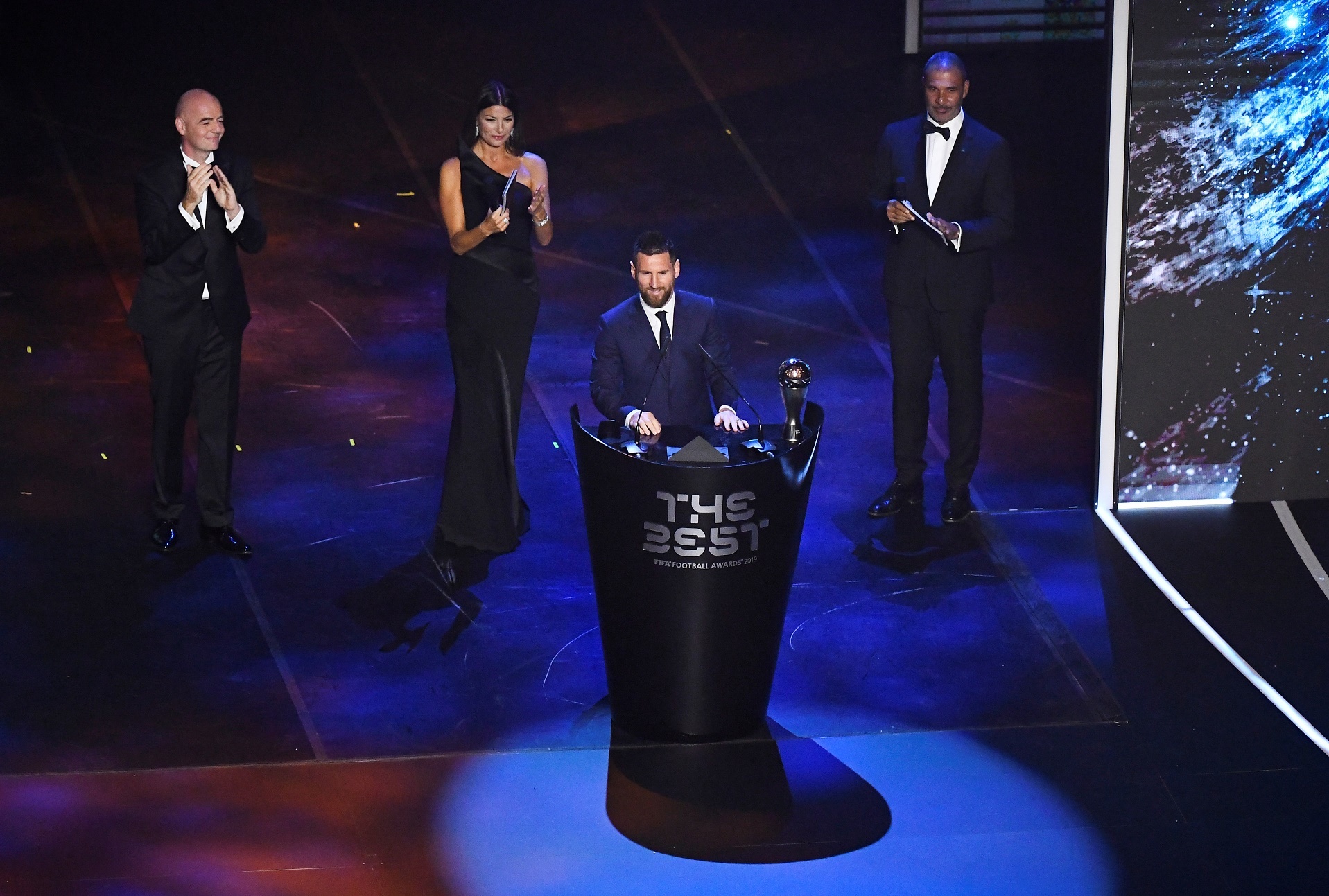 gala The Best anh 10