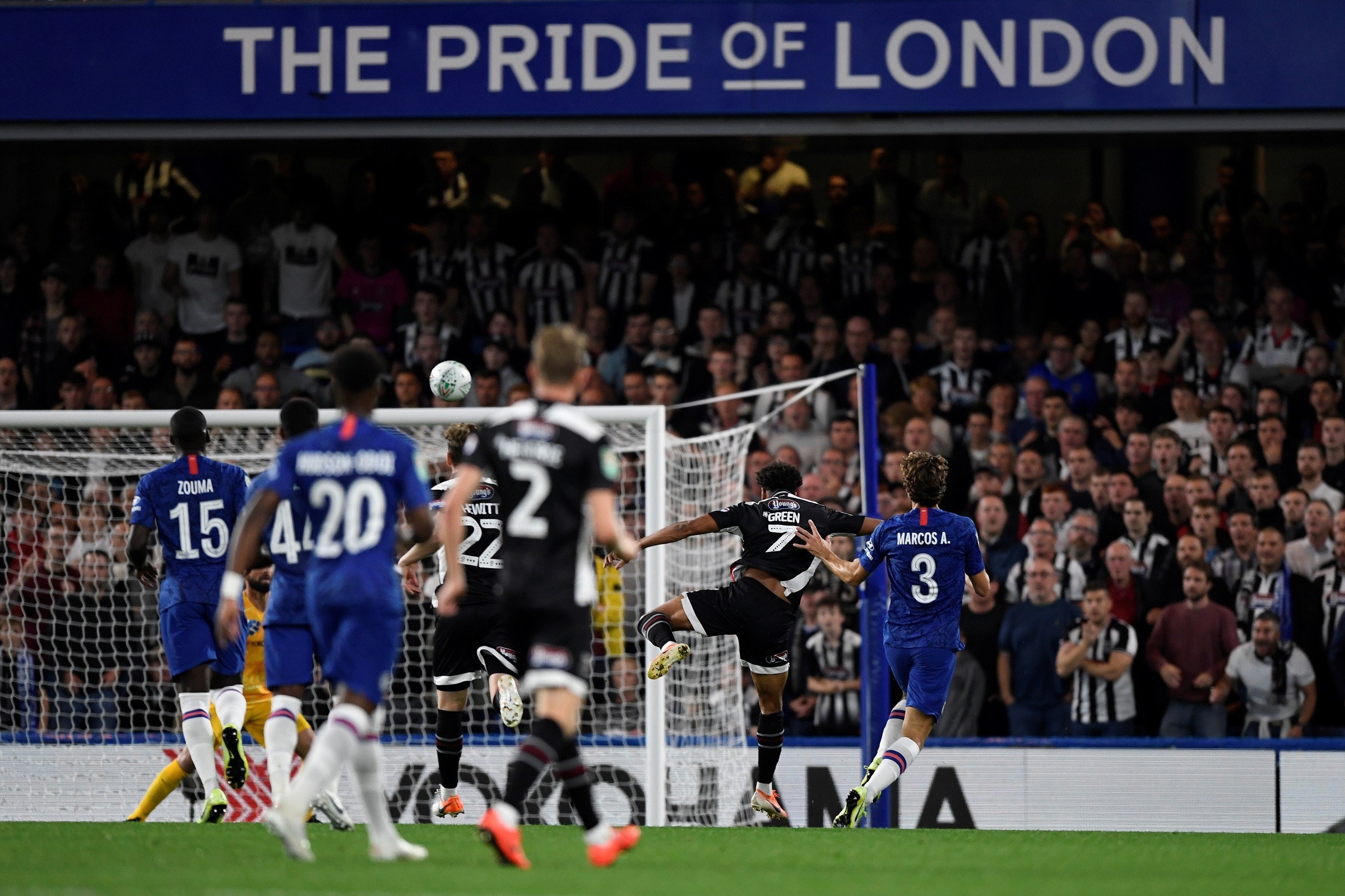 Chelsea thang 7-1 o cup lien doan anh 3