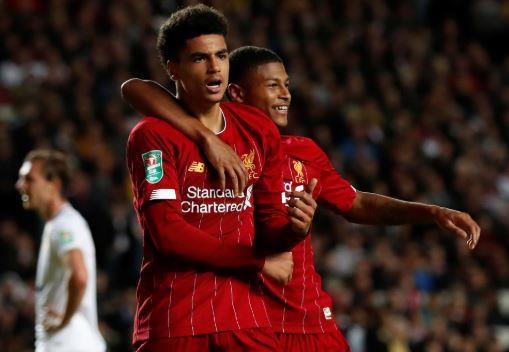 Liverpool gap Arsenal o vong 4 League Cup hinh anh