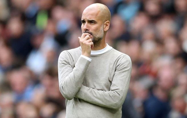 Man City bi Liverpool bo xa 8 diem sau tran thua Wolves hinh anh