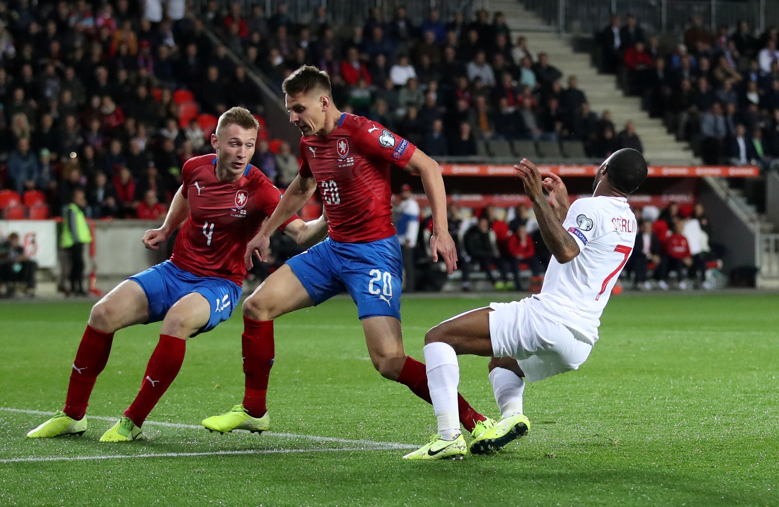 Tuyen Anh thua CH Czech anh 2