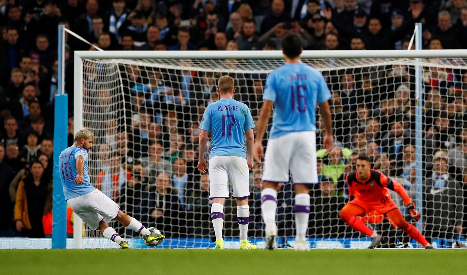 Man City thang 5-1 anh 6