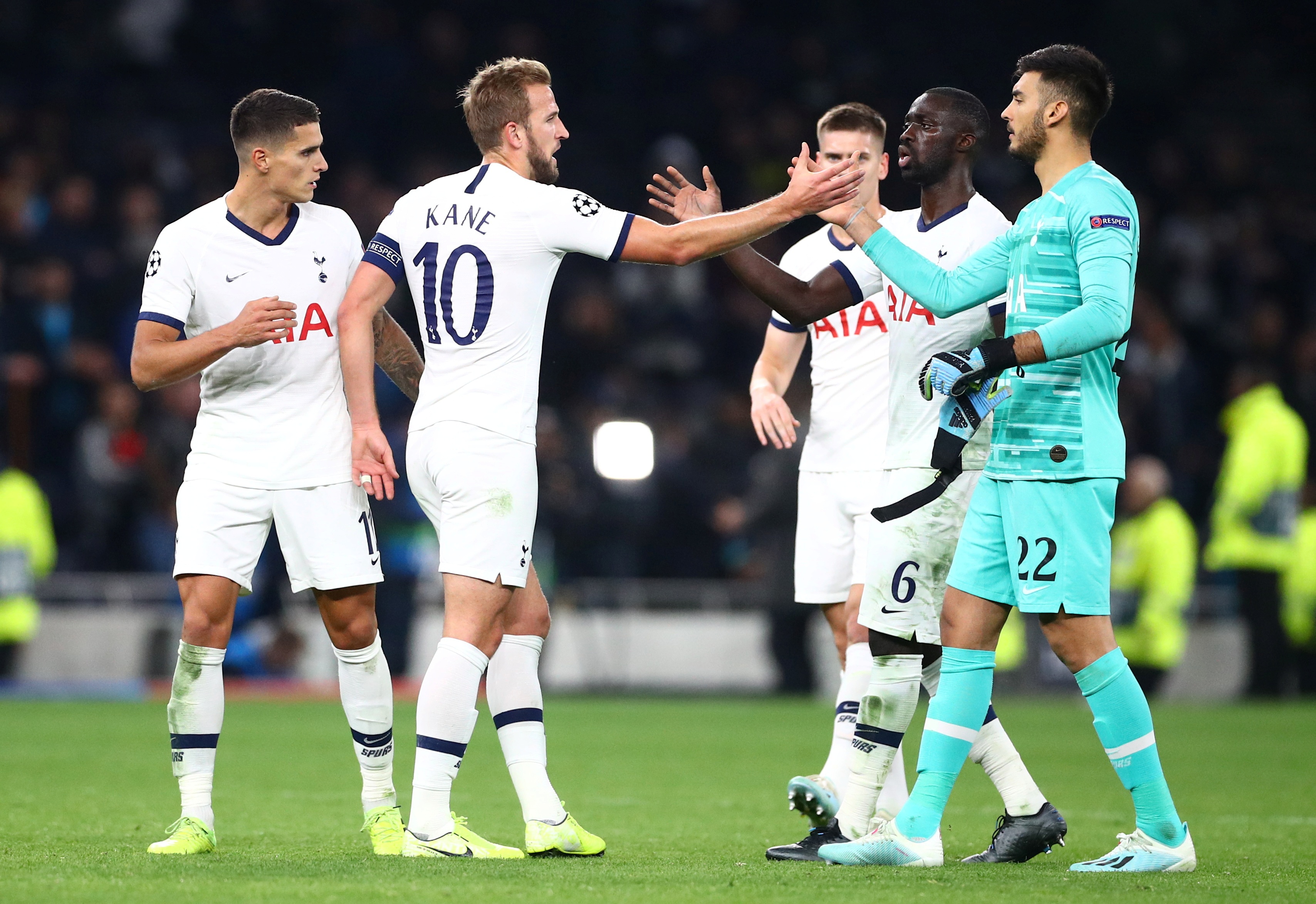 Tottenham thang 5-0 anh 10