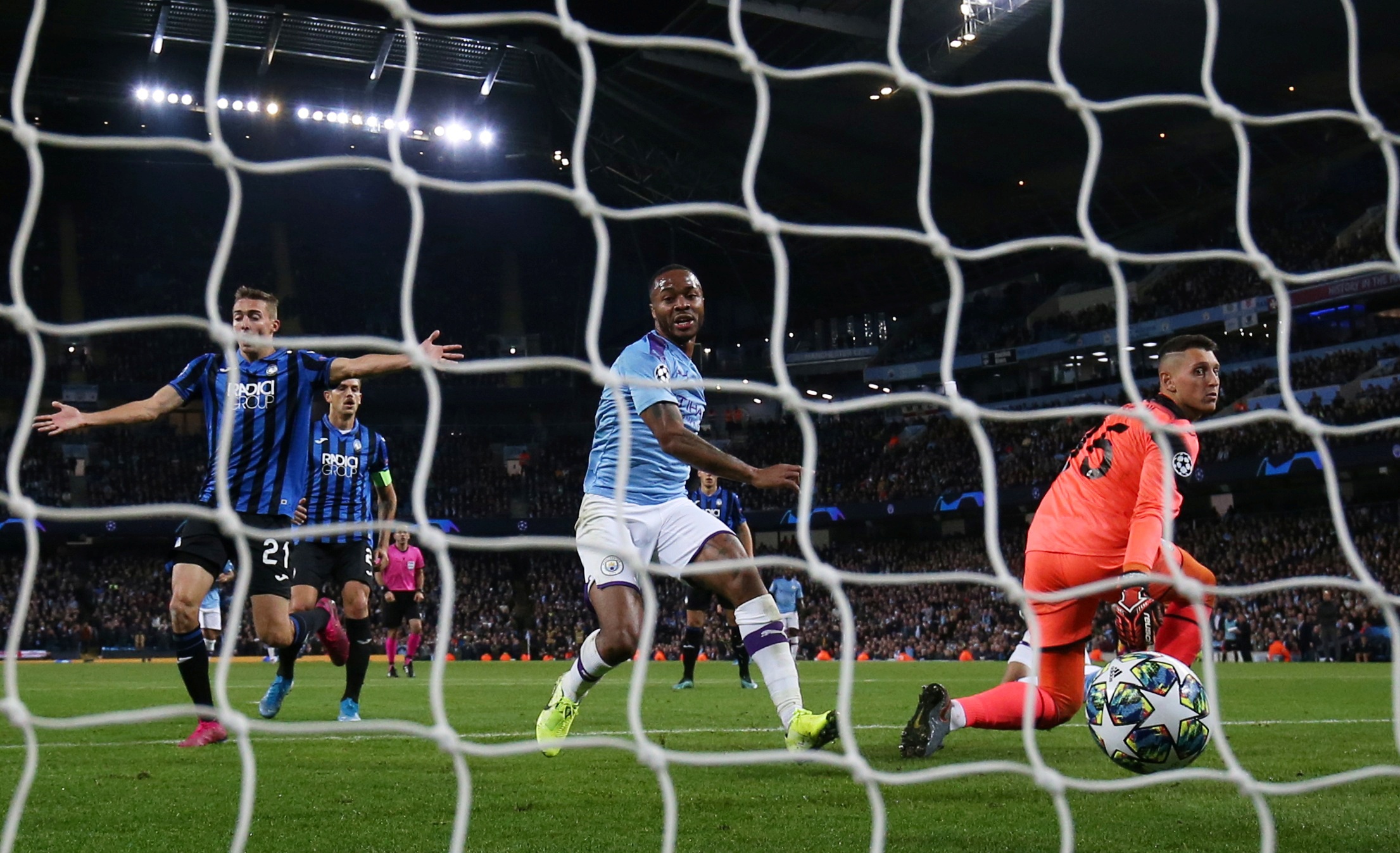 Man City thang 5-1 anh 10