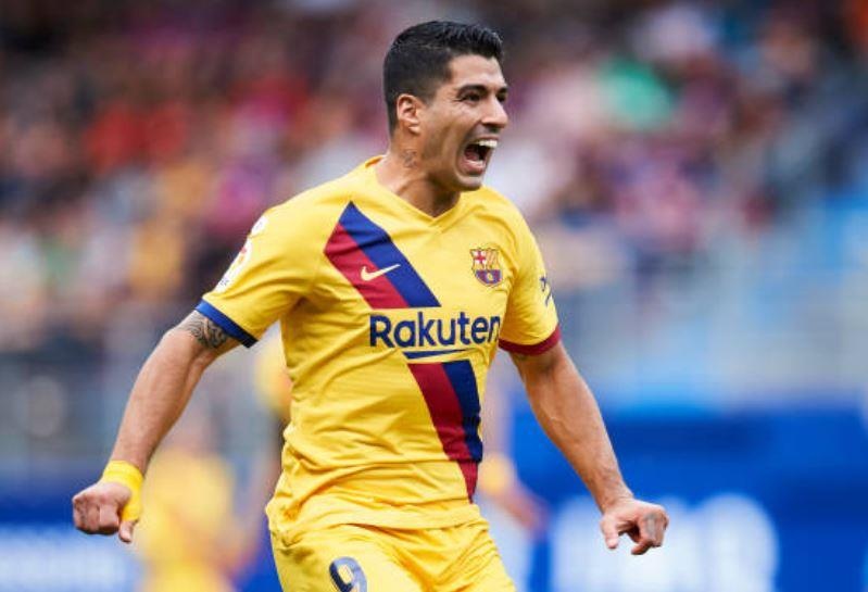 Suarez noi dai chuoi tit ngoi hon 4 nam o Champions League hinh anh