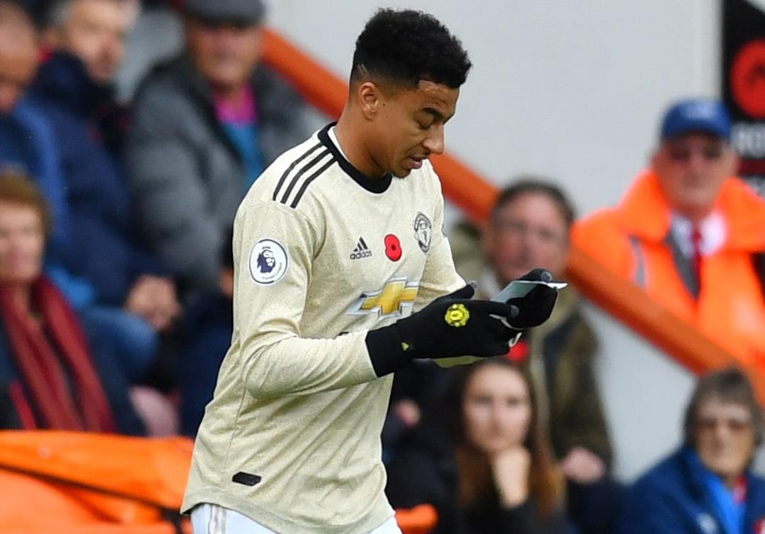 CDV che noi dung manh giay HLV Solskjaer gui Lingard hinh anh