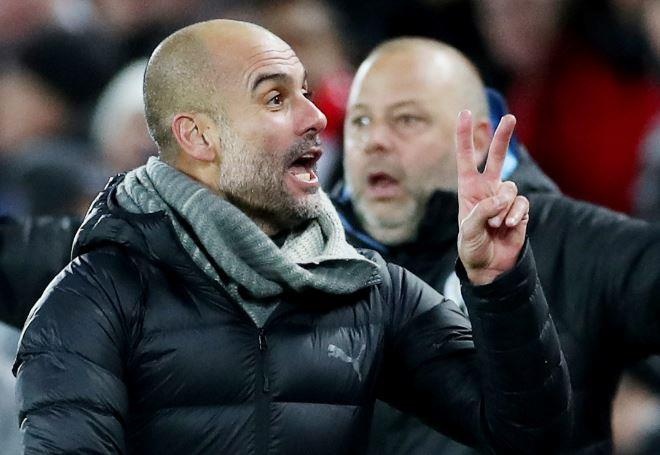 Pep noi gian khi Liverpool thoat 2 qua penalty hinh anh