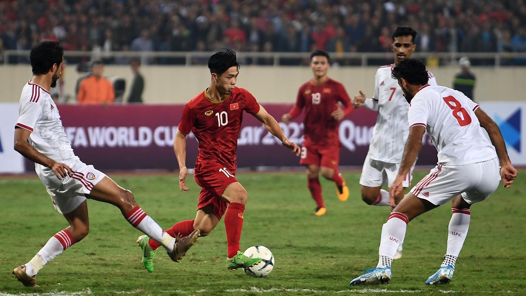 trực tiếp Việt Nam vs UAE ảnh 2 truc tiep Viet Nam vs UAE anh 2