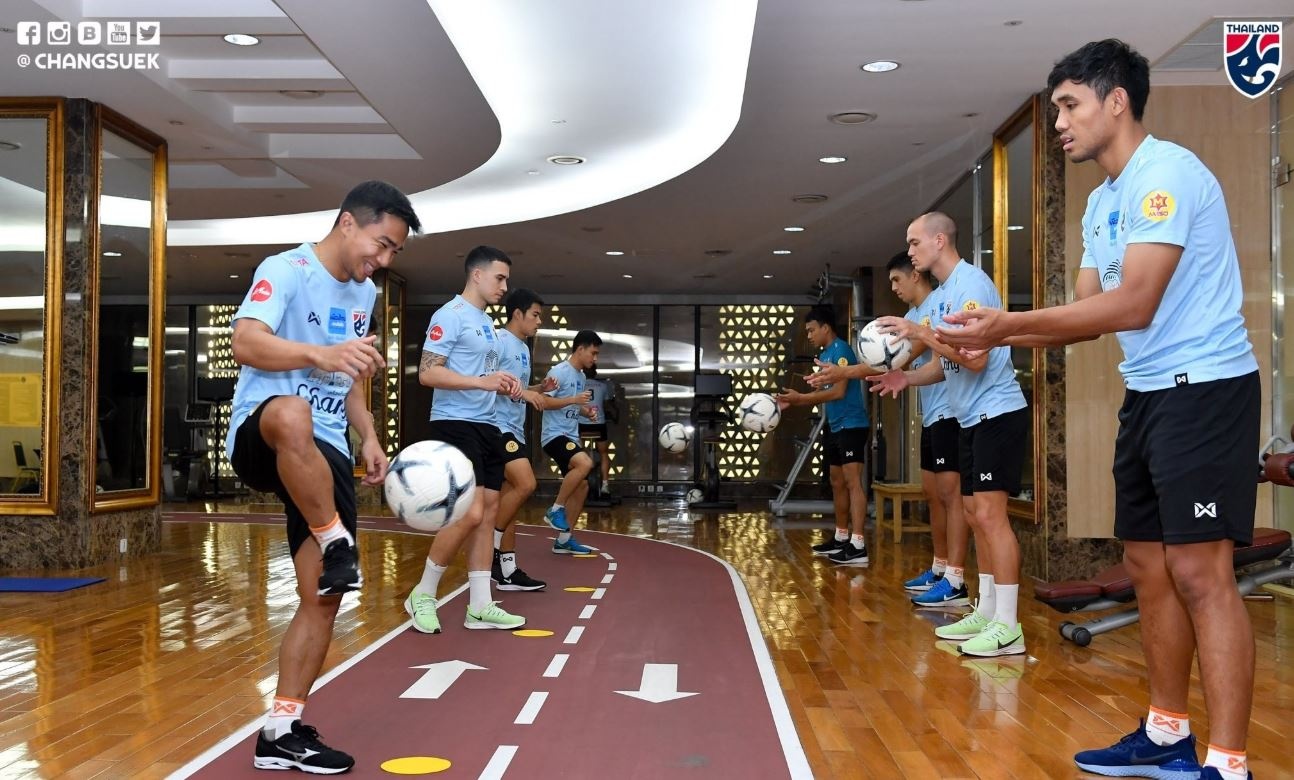 Tuyen Thai Lan tap o khach san anh 7