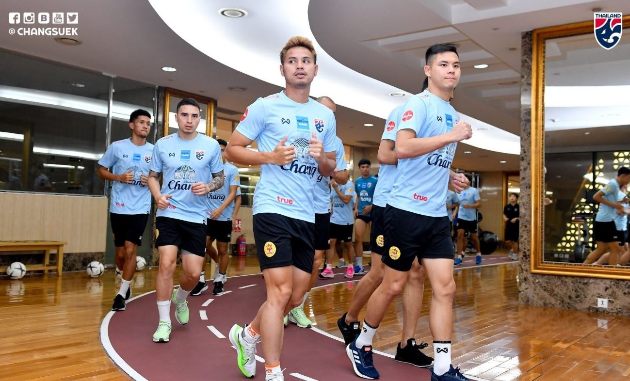 Tuyen Thai Lan tap o khach san anh 9