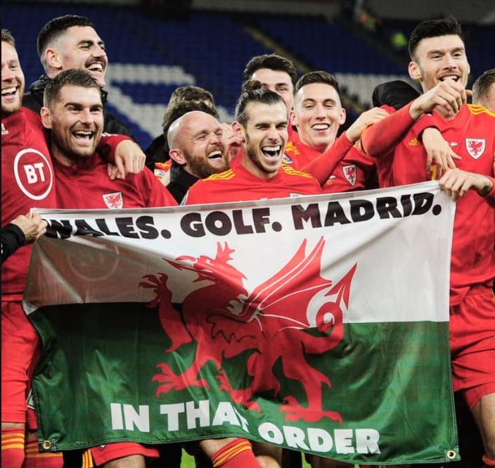 Ibra den Tottenham anh 5