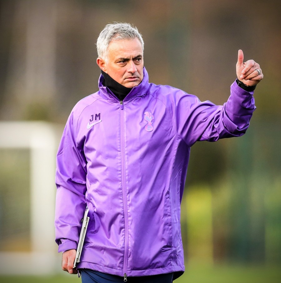 Ibra den Tottenham anh 1