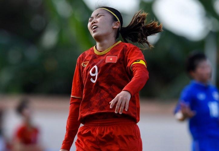 Trong tai bat viet vi kho hieu o tran nu Viet Nam hoa Thai Lan hinh anh