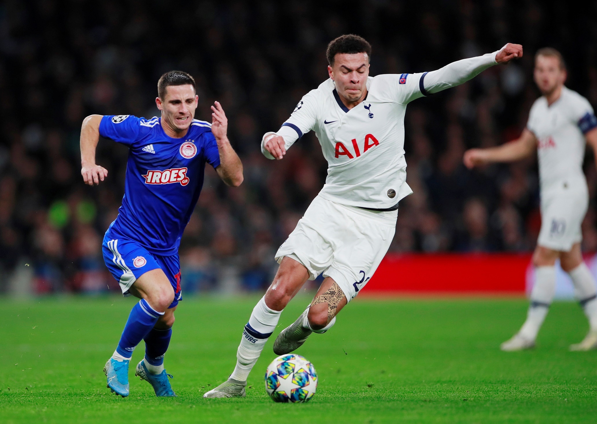 Tottenham dau Olympiacos anh 7