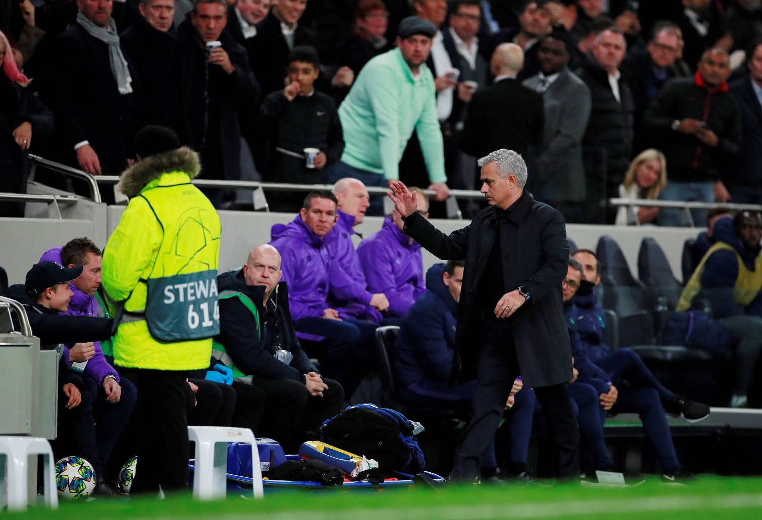 Tottenham nguoc dong thang Olympiacos anh 1