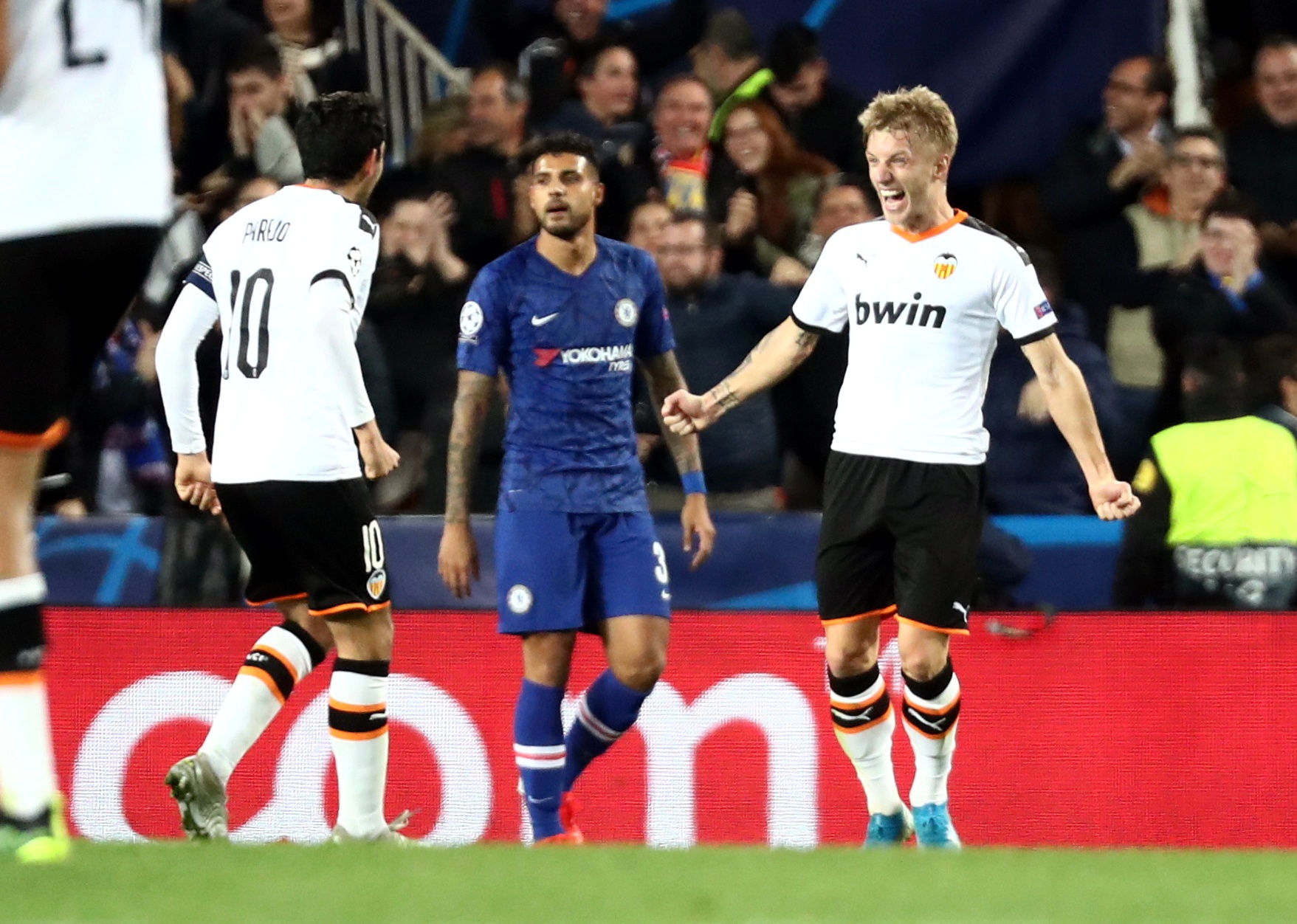 Chelsea dau Valencia anh 10