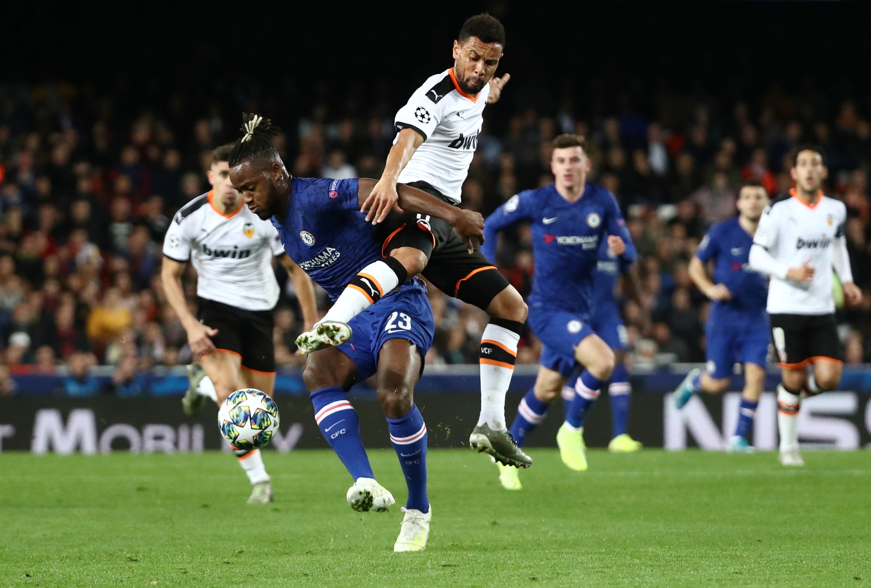 Chelsea dau Valencia anh 11