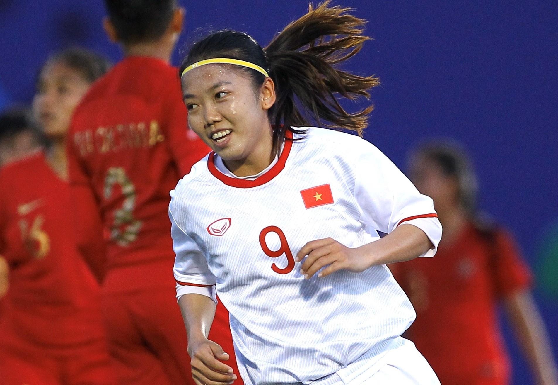 Tuyen nu Viet Nam vao ban ket sau chien thang 6-0 truoc Indonesia hinh anh