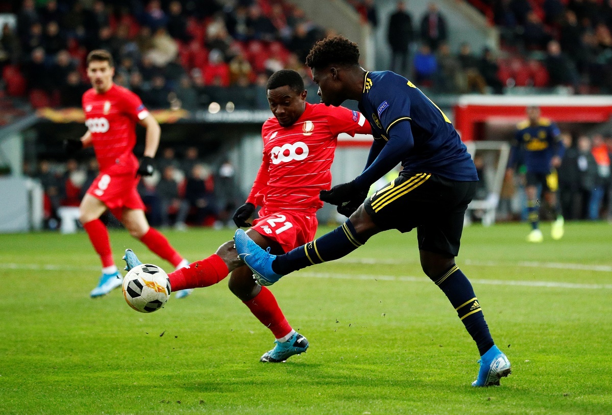 Arsenal qua vong bang Europa League anh 3