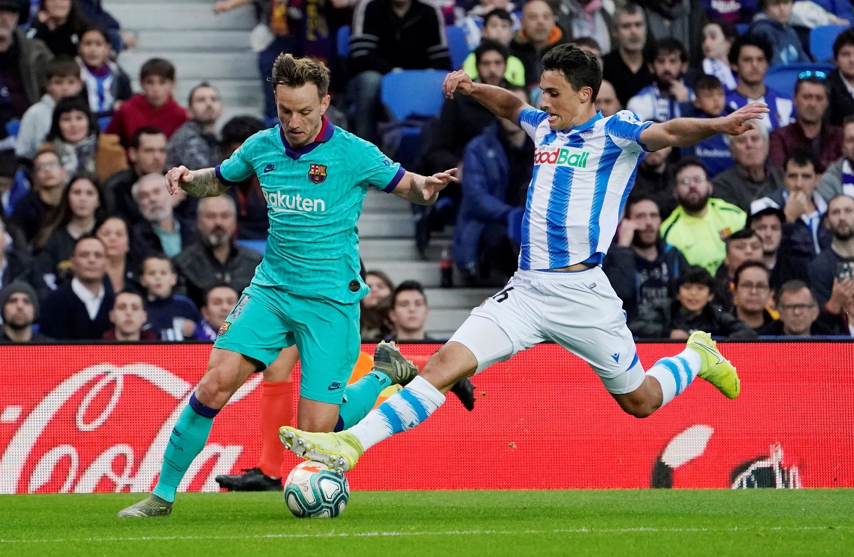 Barca hoa Sociedad anh 3