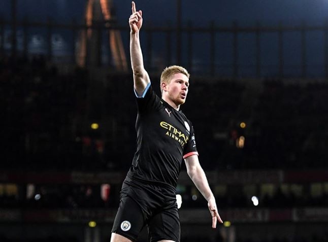 Arsenal 0-3 Man City: Khong the can De Bruyne hinh anh
